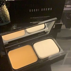 Bobbi brown skin weightless foundation